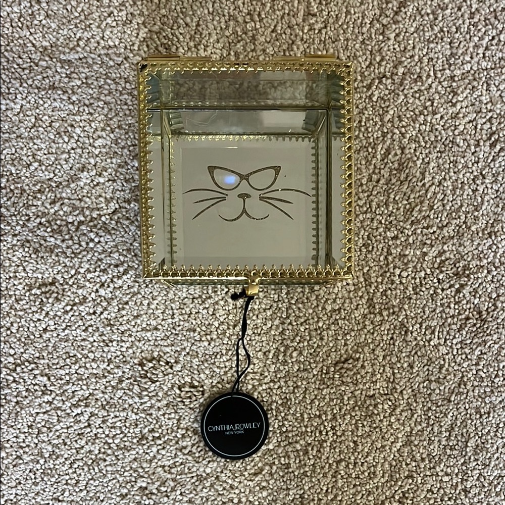 Gold Cat Face Glass Jewelry Box